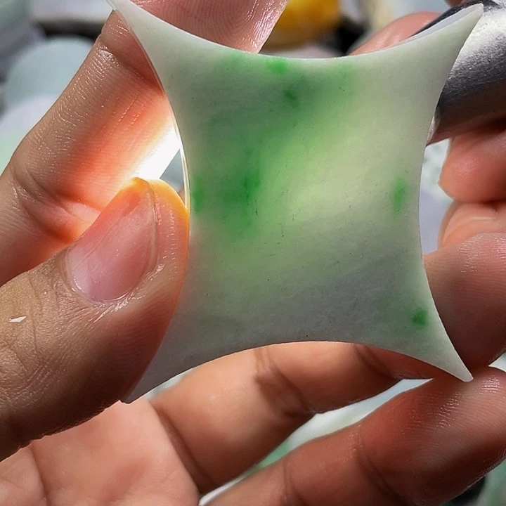 颈饰未镶嵌翡翠11号