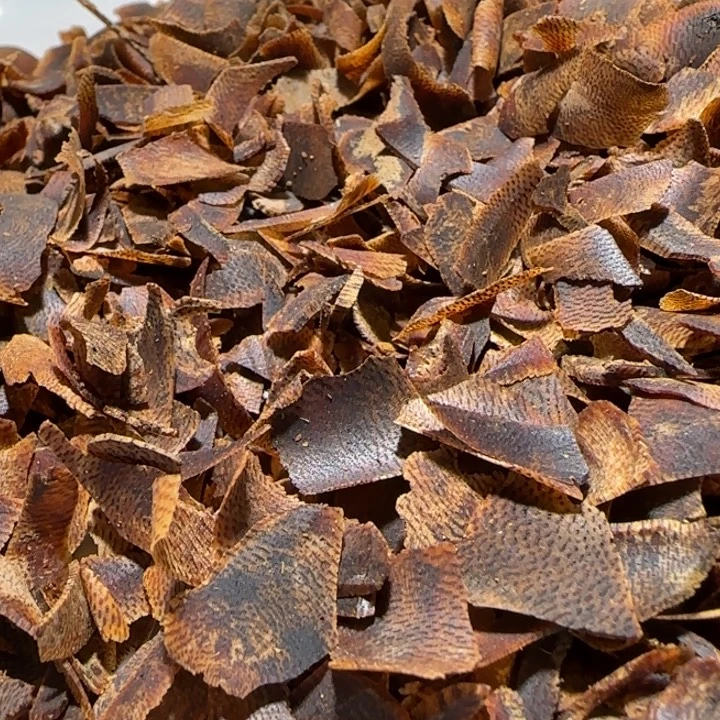 沉香手把件海南老白棋沉水切片100克