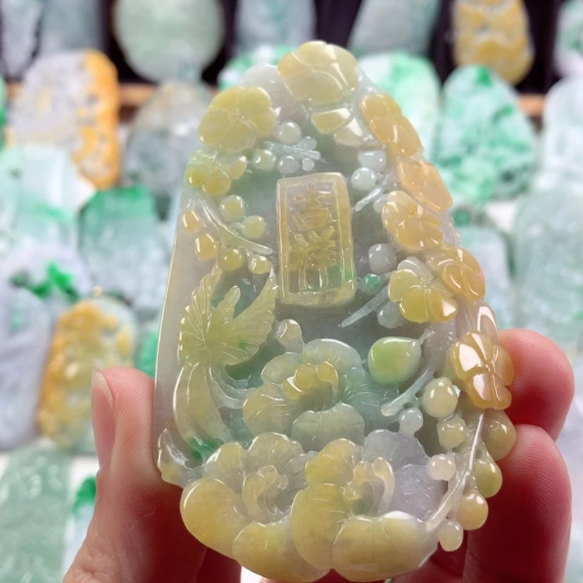 【闪购商品】翡翠吊坠(不含链)未镶嵌