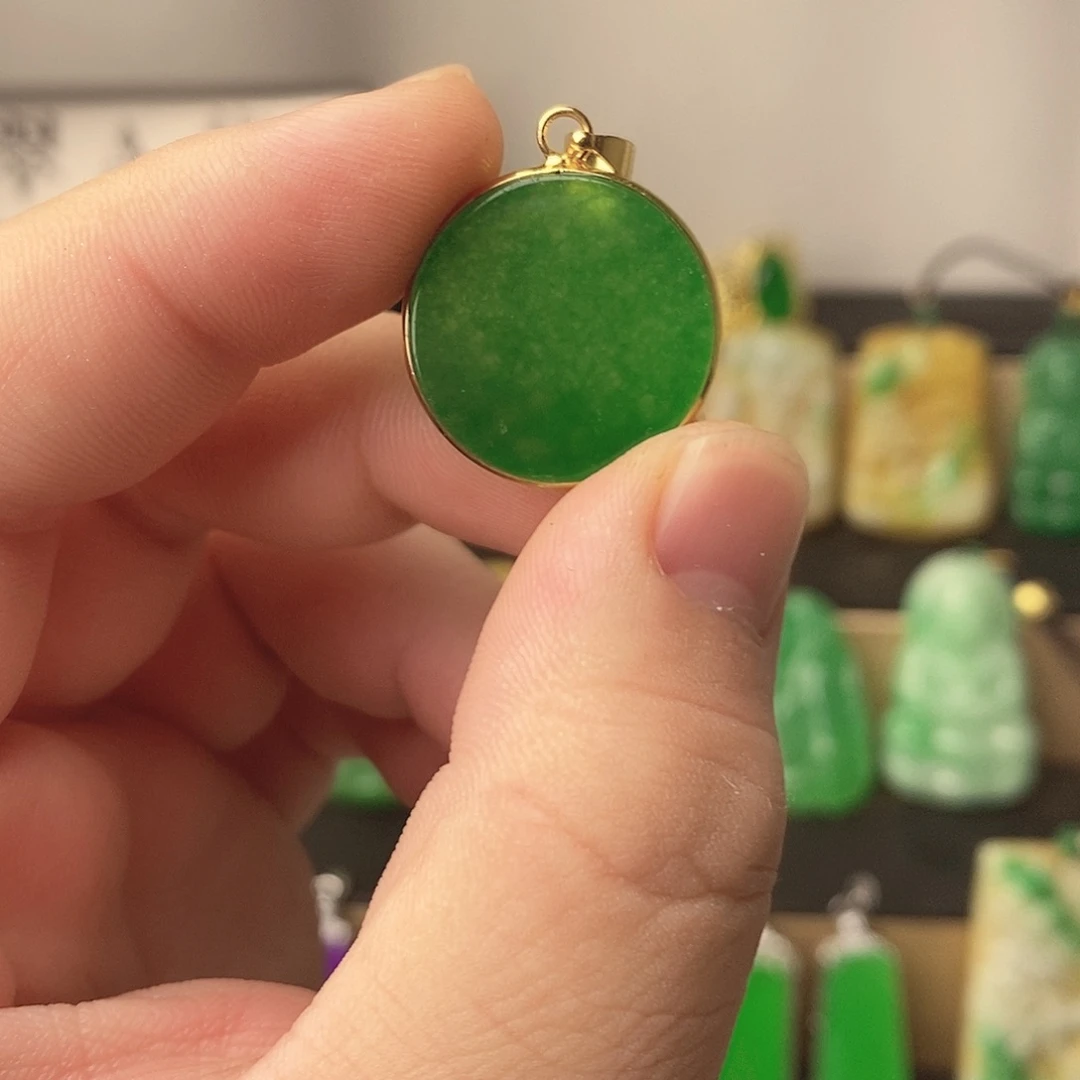 翡翠银S925镶嵌吊坠(赠链)