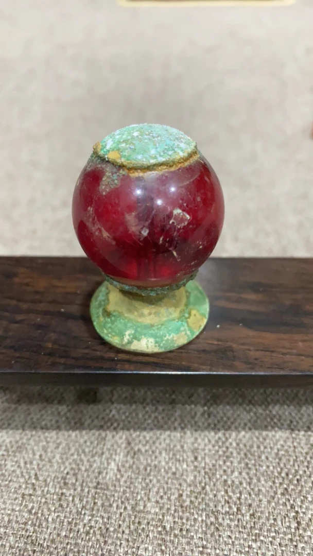 精品小摆件琉璃一个