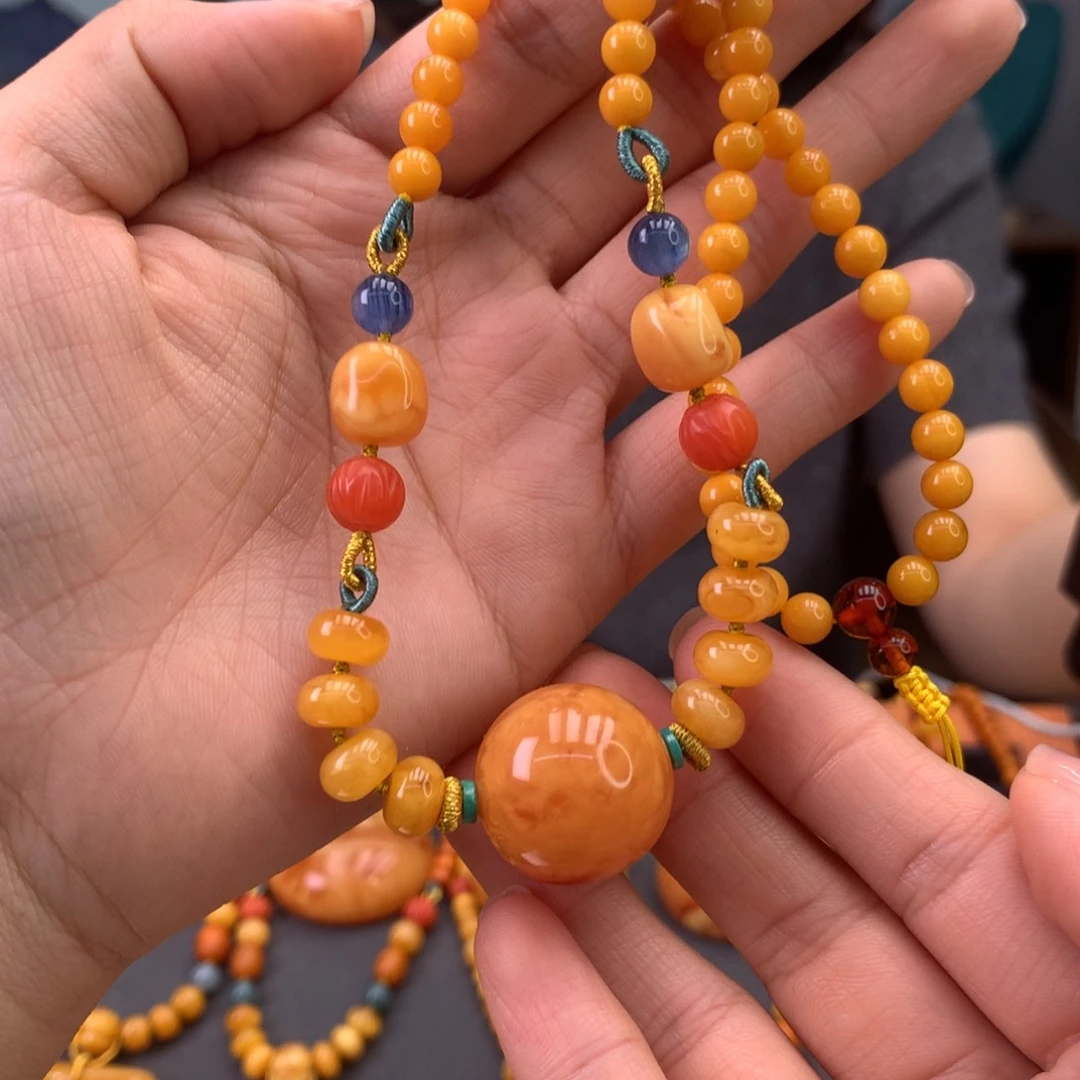 未镶嵌颈饰蜜蜡天然