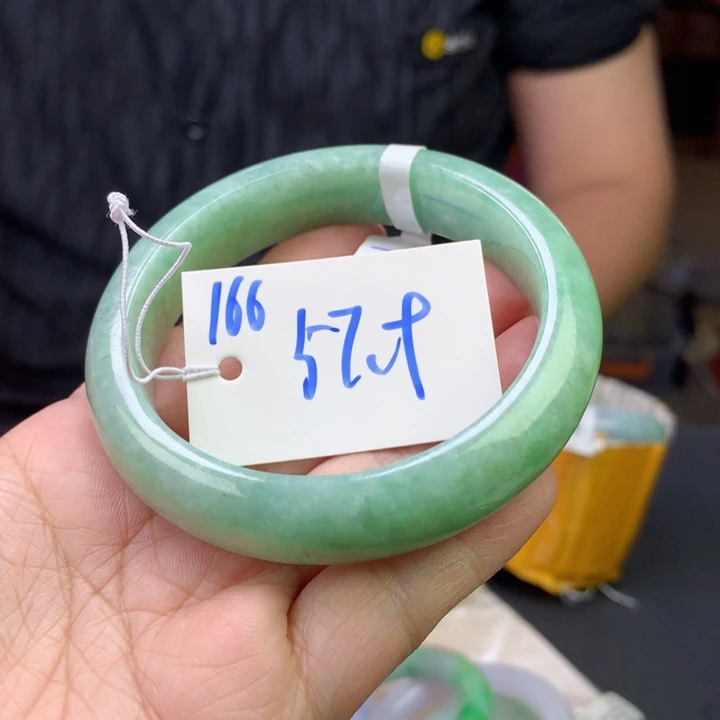 未镶嵌手镯翡翠166