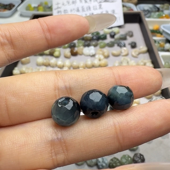 未镶嵌和田玉珠宝半成品