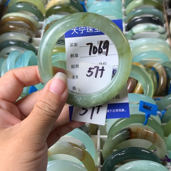 未镶嵌蛇纹石玉手镯7069