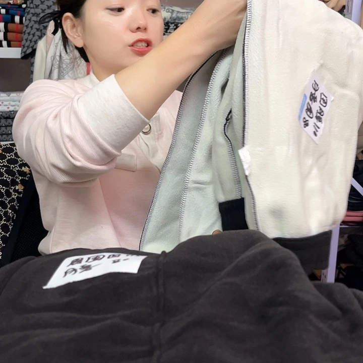 黑色奥绒羊羔毛裤子3X