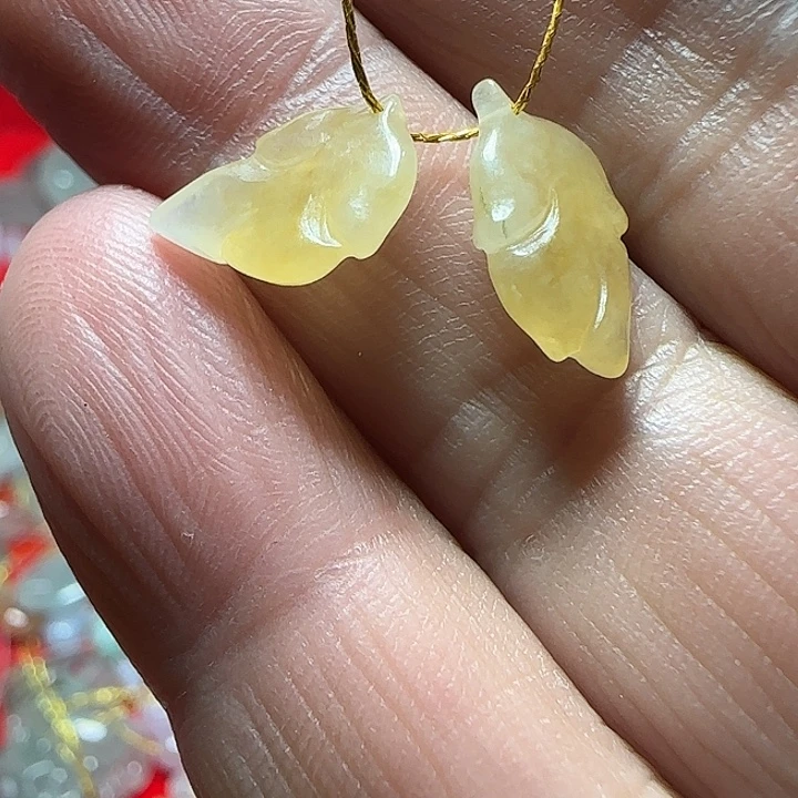 翡翠未镶嵌颈饰天然缅甸翡翠冰黄叶子