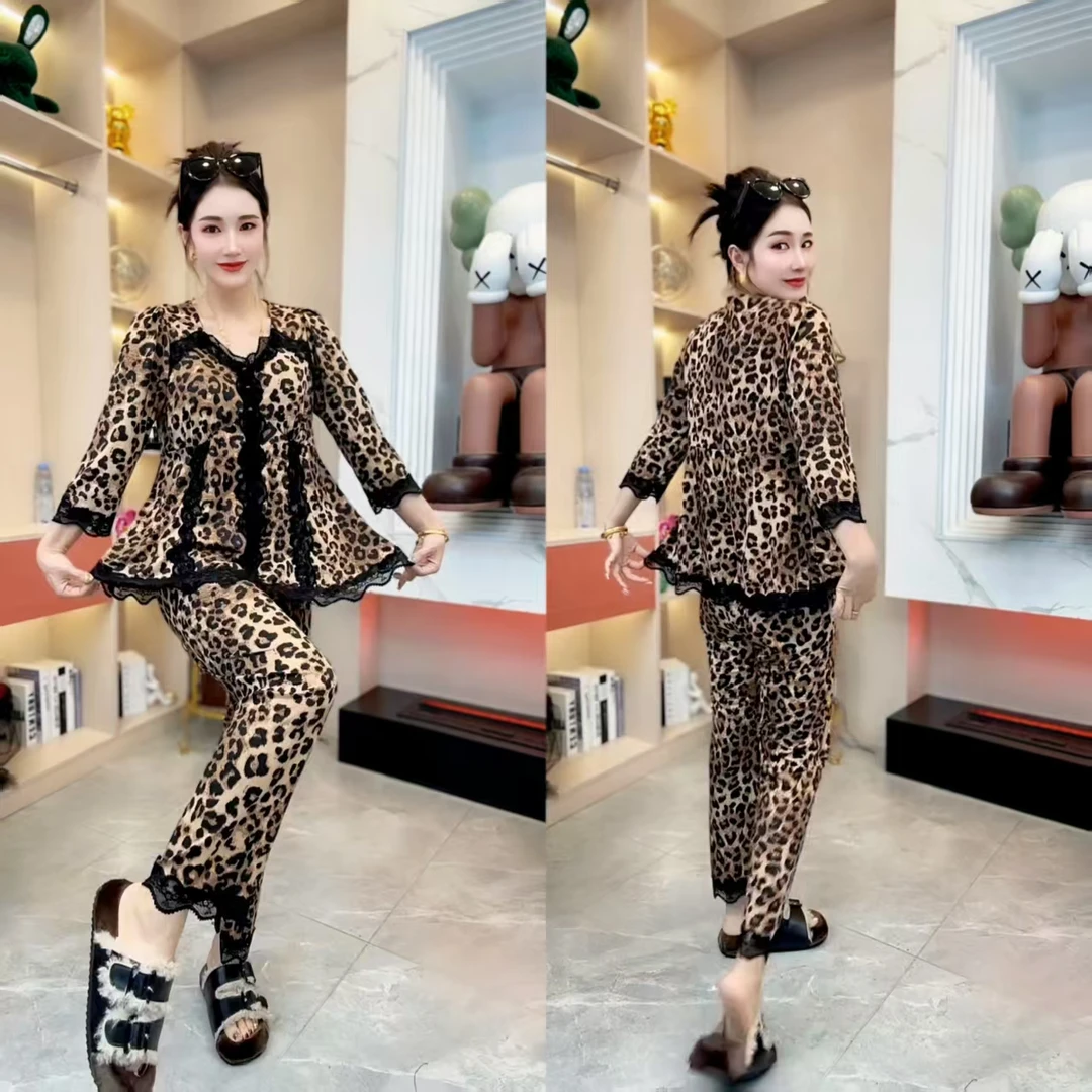 秋冬新款【自带胸垫】女士磨毛居家睡衣套装时尚性感洋气家居服睡衣