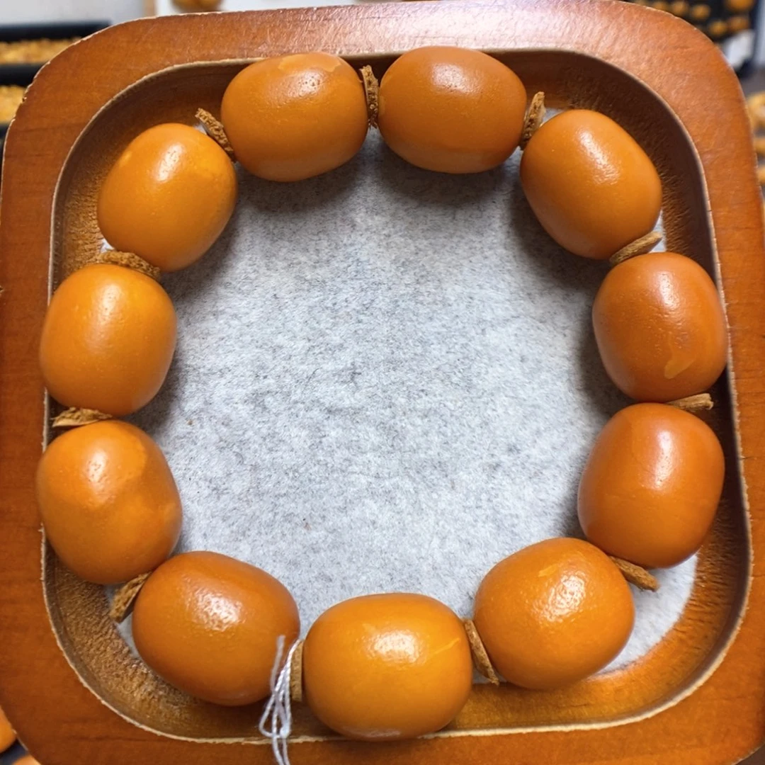 蜜蜡手链未镶嵌蜜蜡