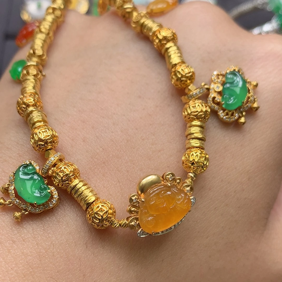 翡翠18K金镶嵌手链