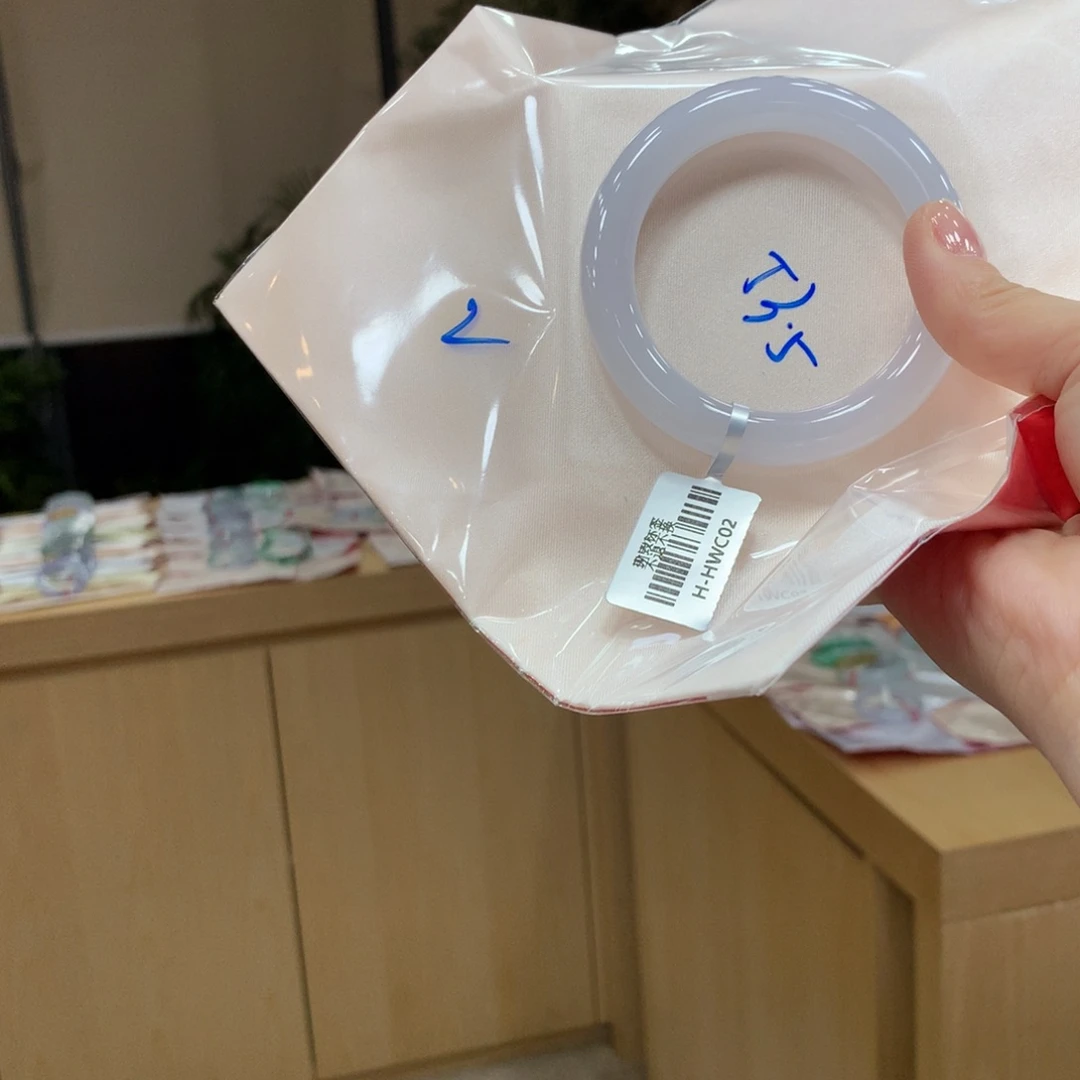 未镶嵌手镯翡翠不退不换