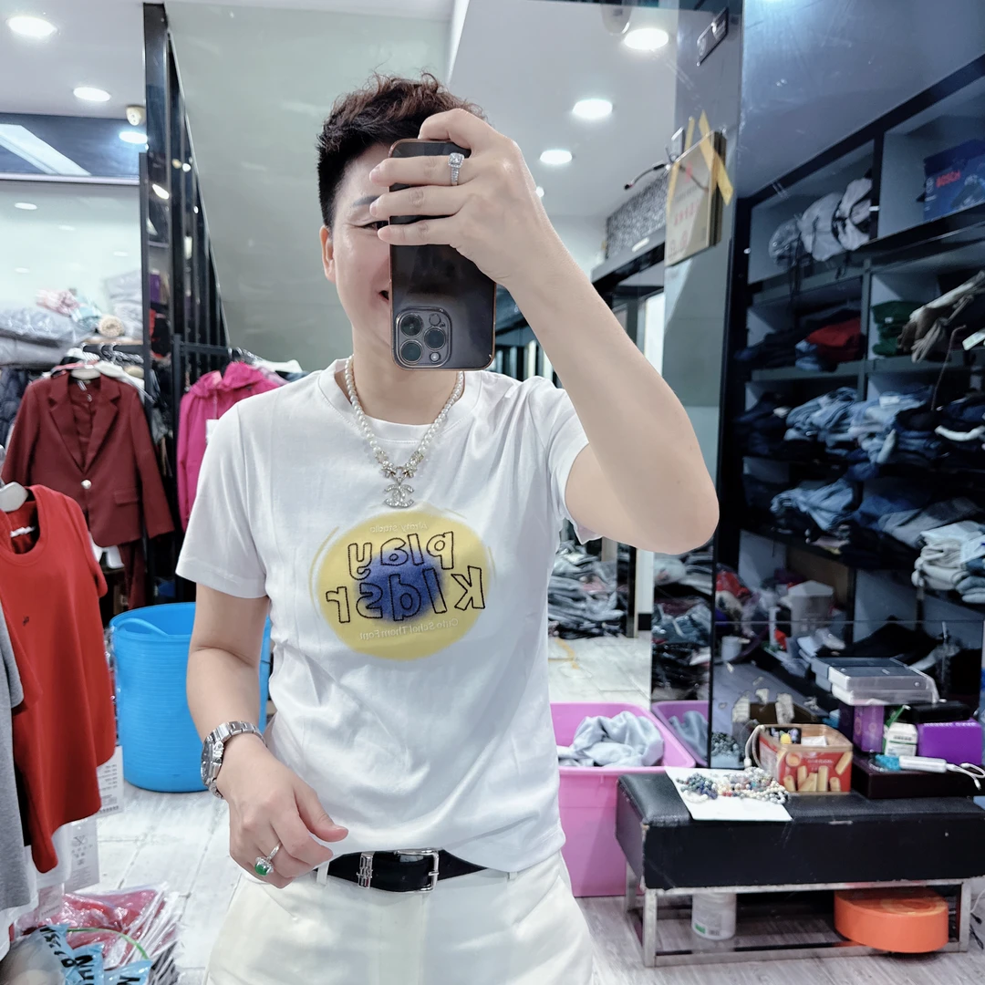 休闲百搭舒适棉圆图6色上衣2508品