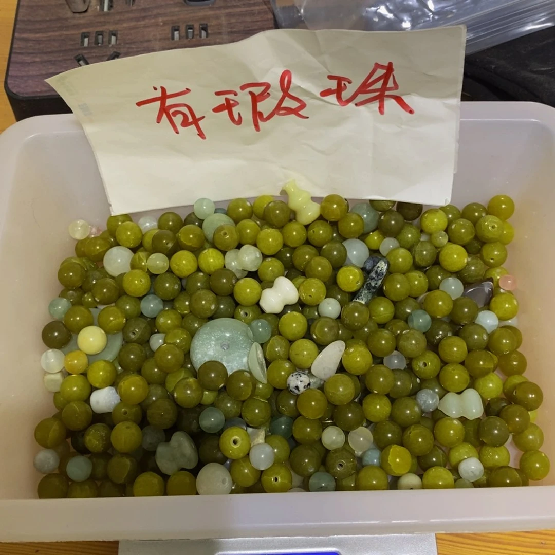 蛇纹石玉未镶嵌颈饰59