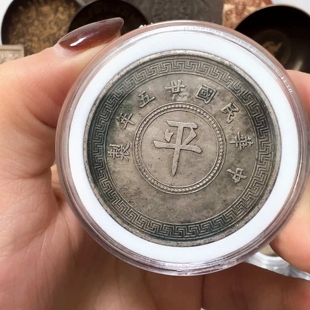 金属复古风格摆件