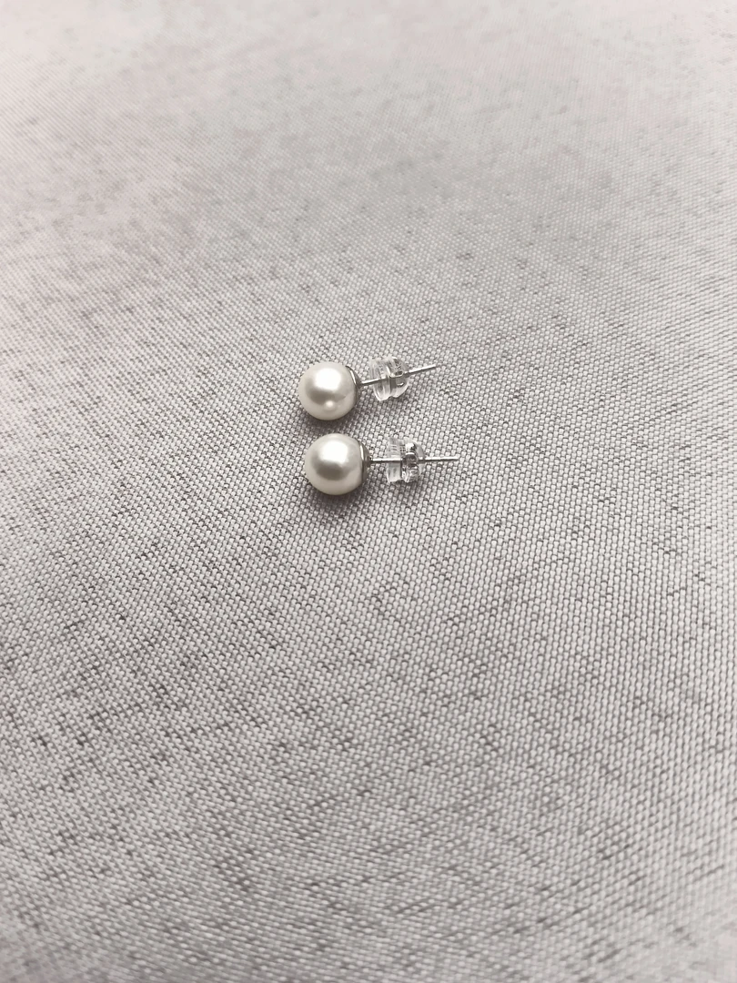 无核7-8mm珍珠耳钉