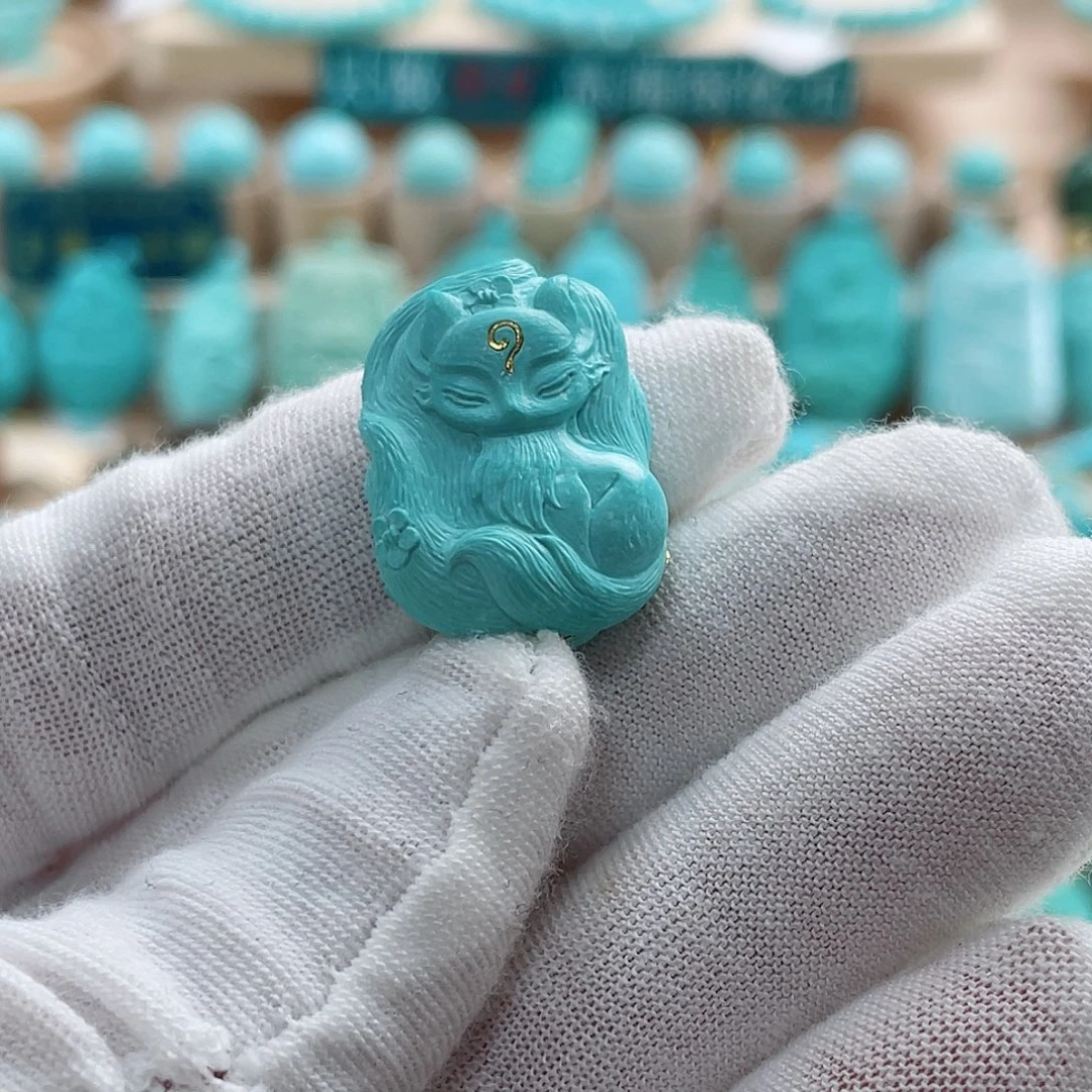 绿松石未镶嵌珠宝奇石