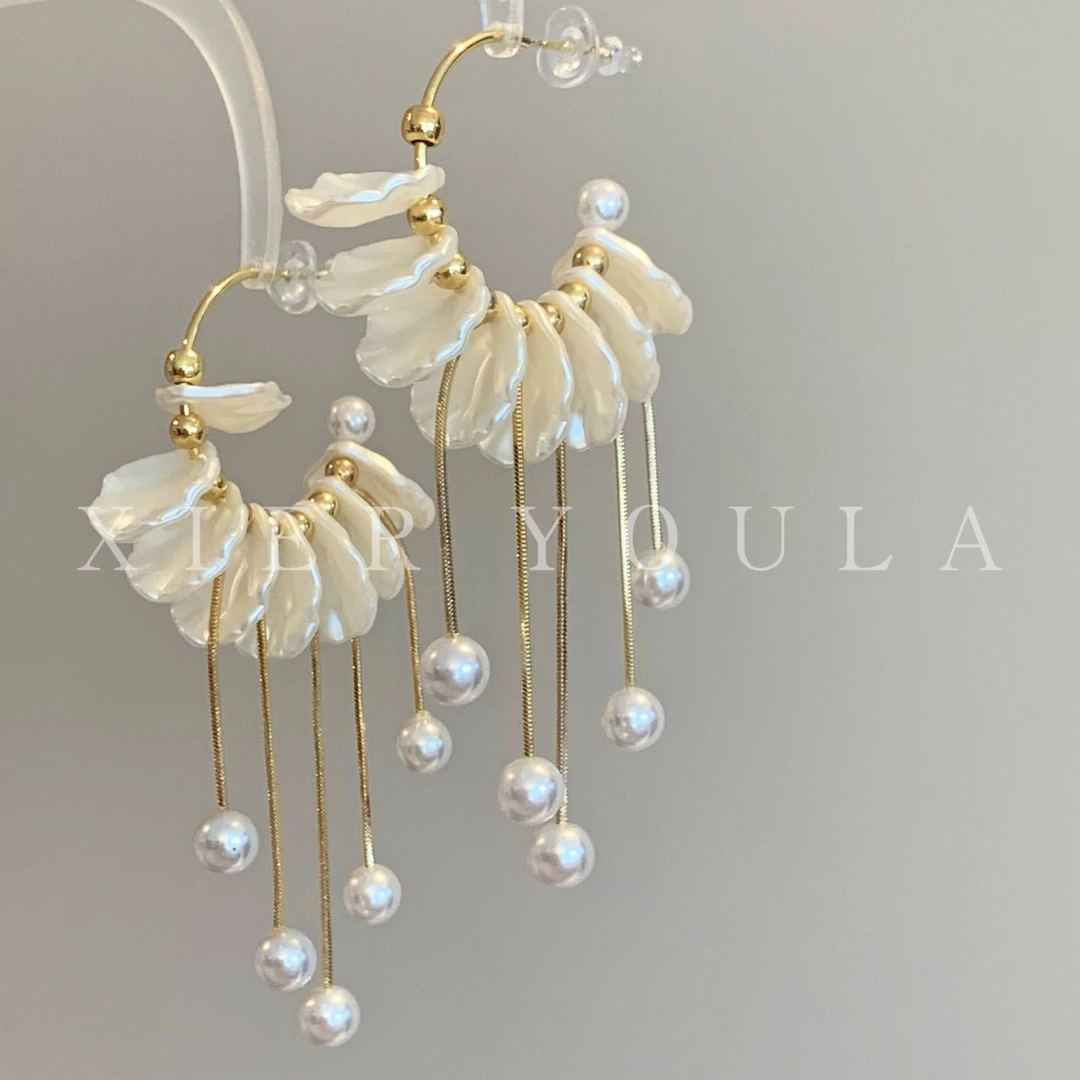 铜合金耳饰 【喜儿ula】2-16-1精致流苏花瓣仙气法式复古耳环