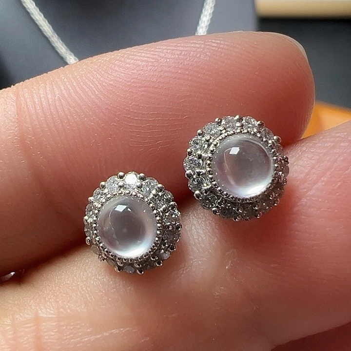 翡翠18K金镶嵌耳饰蛋面4.6