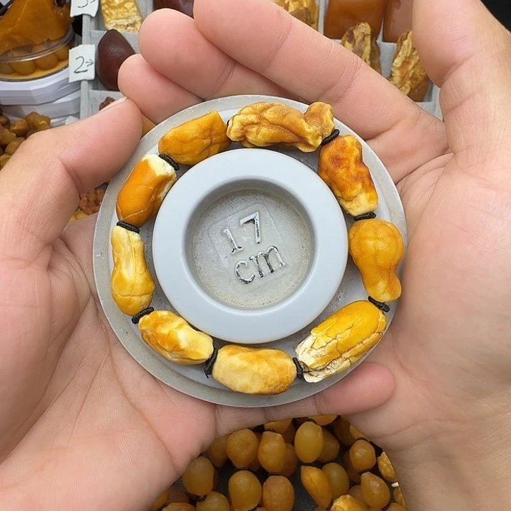 蜜蜡未镶嵌裸石天然蜜蜡手串