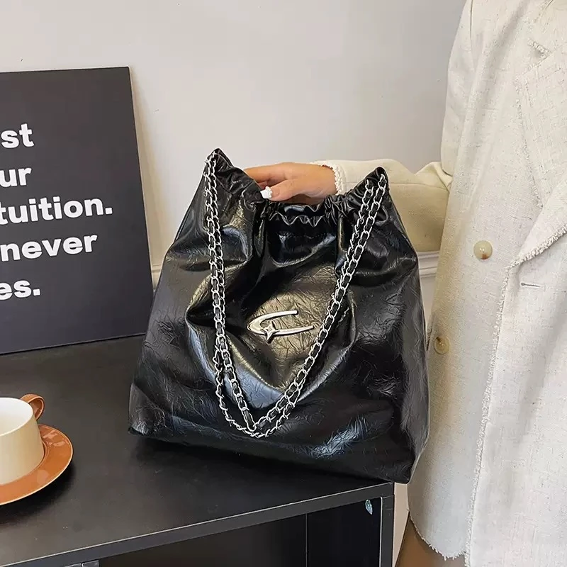 大容量托特单肩包时尚百搭小众链条休闲大包网红李婉君包包ins