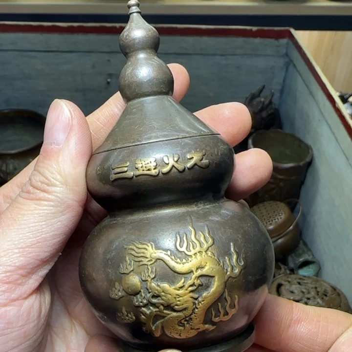 铜器把玩摆件链接