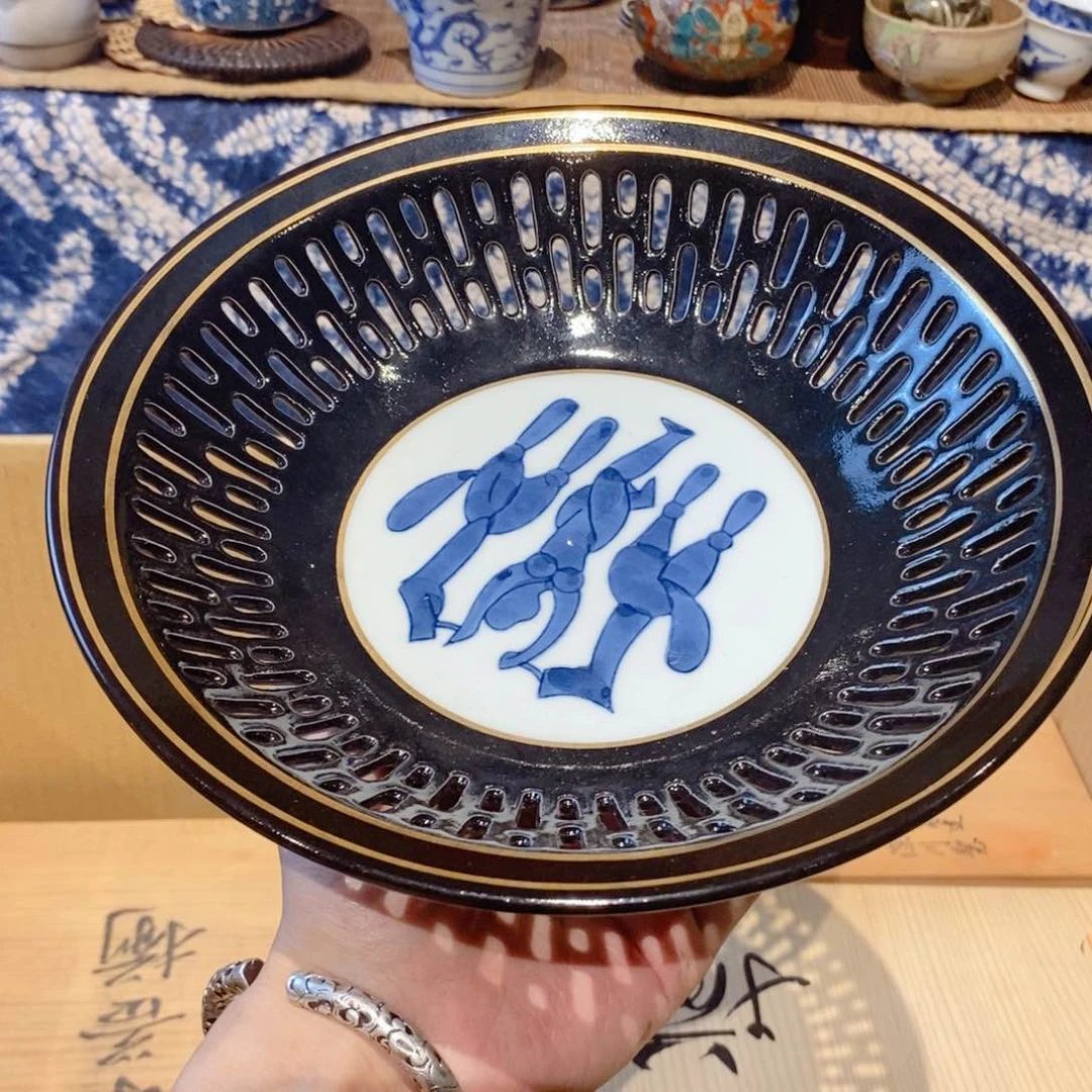 瓷片盈瓷器瓷器瓷器