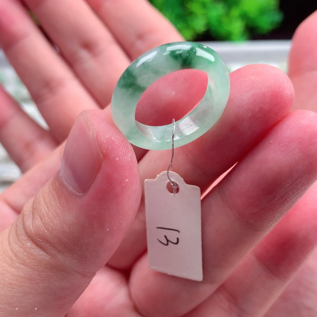 未镶嵌戒指翡翠天然