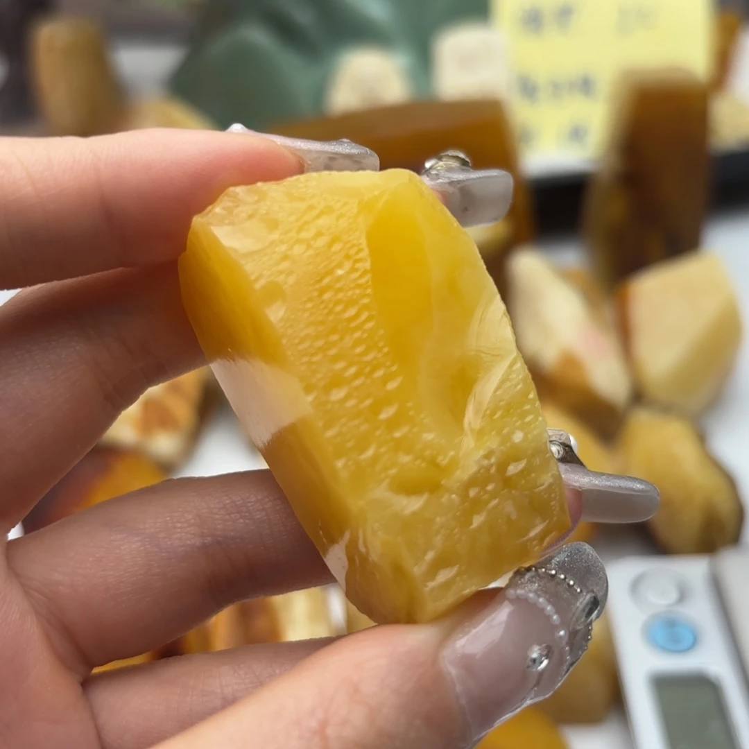 定制琥珀未镶嵌吕