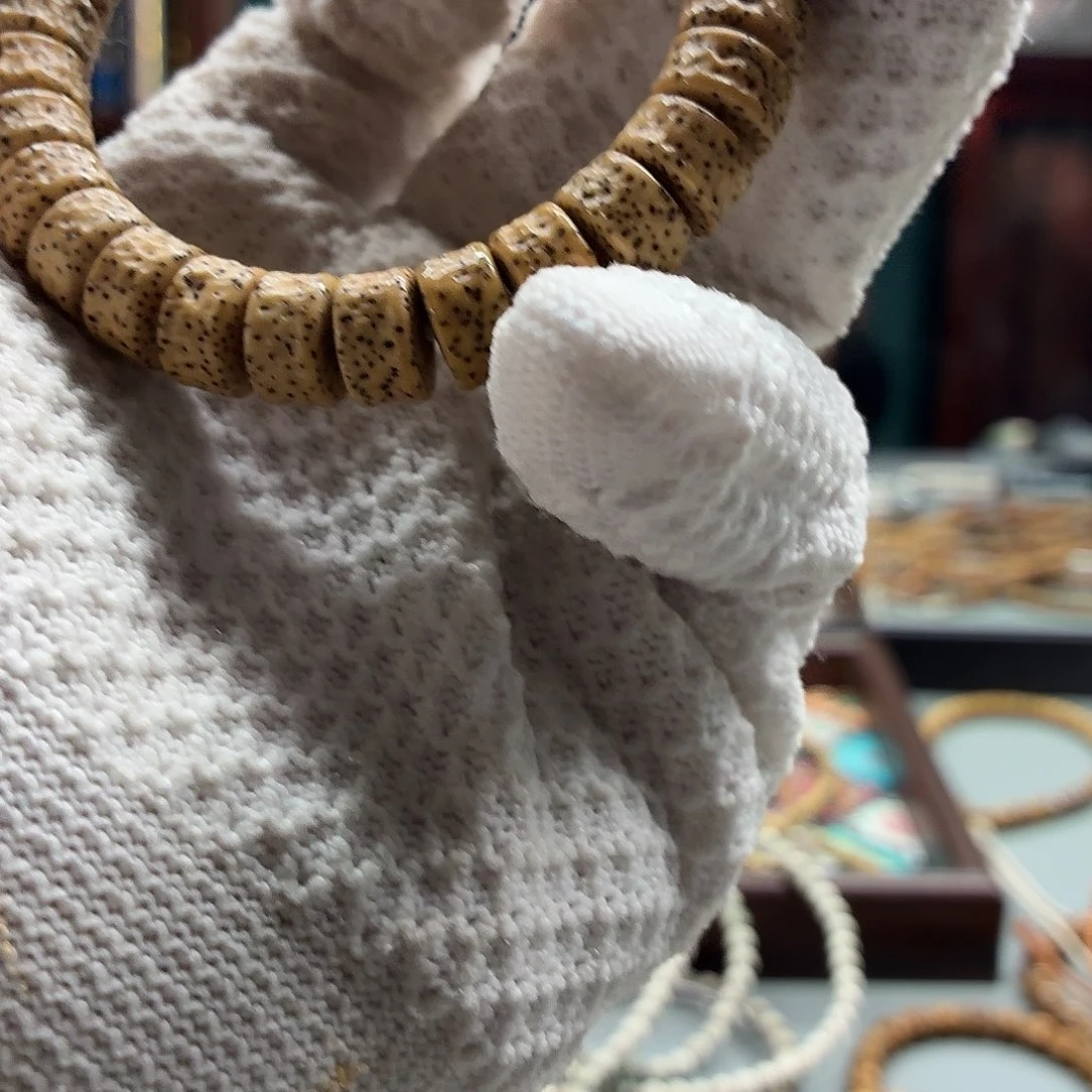 S***n星月菩提吊坠星噶11.5