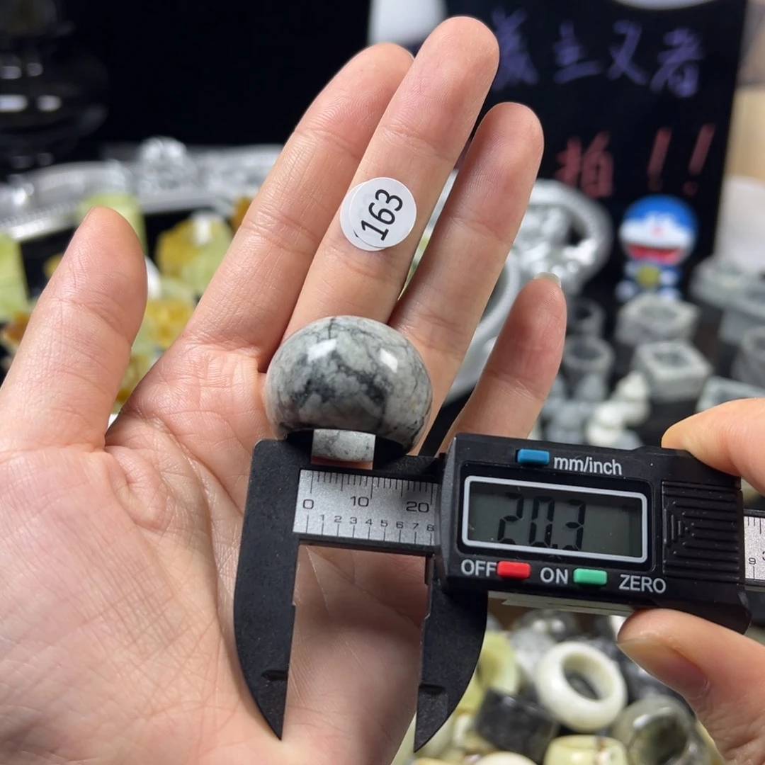蛇纹石玉未镶嵌戒指