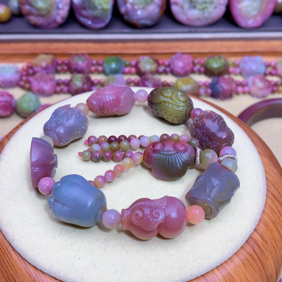 玛瑙未镶嵌手链盐源