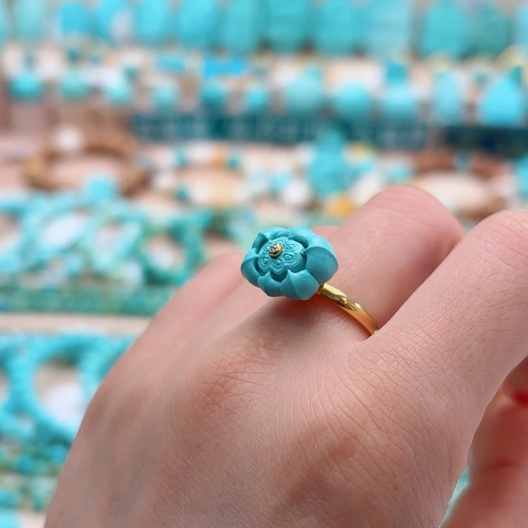 绿松石18K金镶嵌珠宝奇石