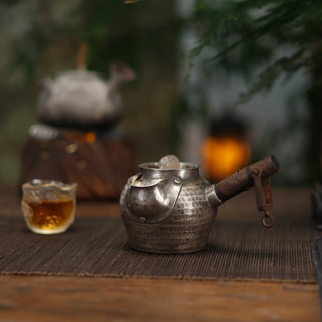 【夷嘉茗友】秤杆随形侧把纯银手工泡壶。手工茶壶
