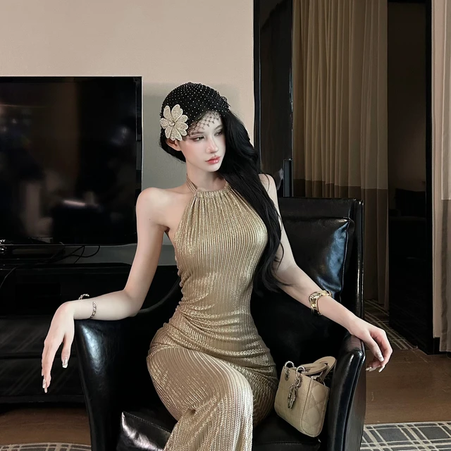 灰尘邓邓 法式针织背心连衣裙女夏季收腰包臀长裙D25Q2801