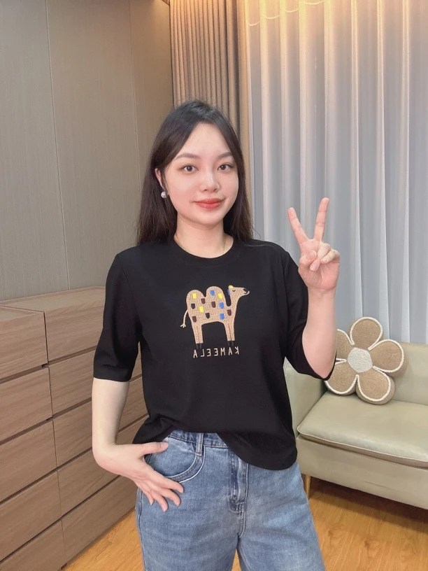 御妍婷骆驼半袖显瘦正肩圆领短袖t恤女百搭弹力秋冬上衣9609