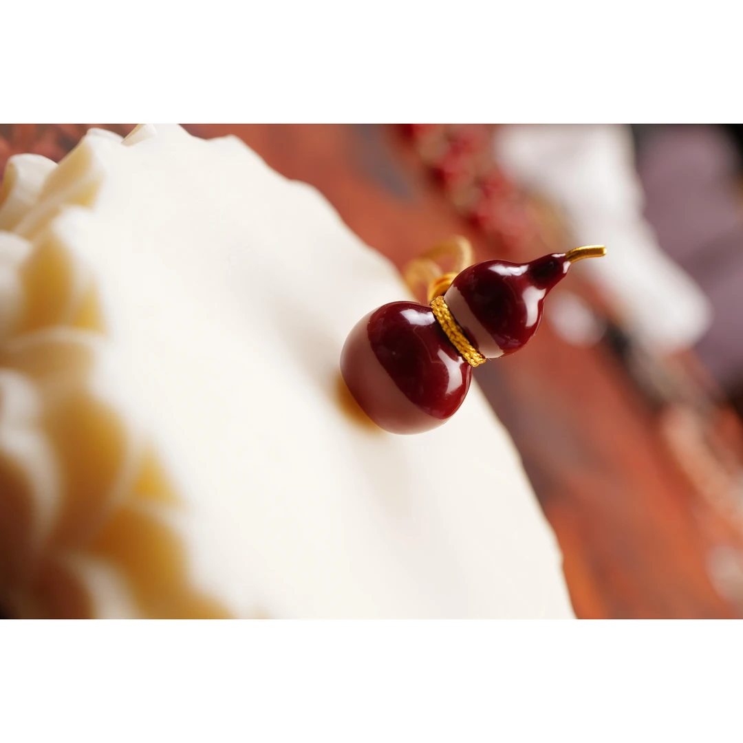 铜珐琅吊坠 葫芦项链配饰红色画釉葫芦+包装盒薰衣草紫色 ZYW08