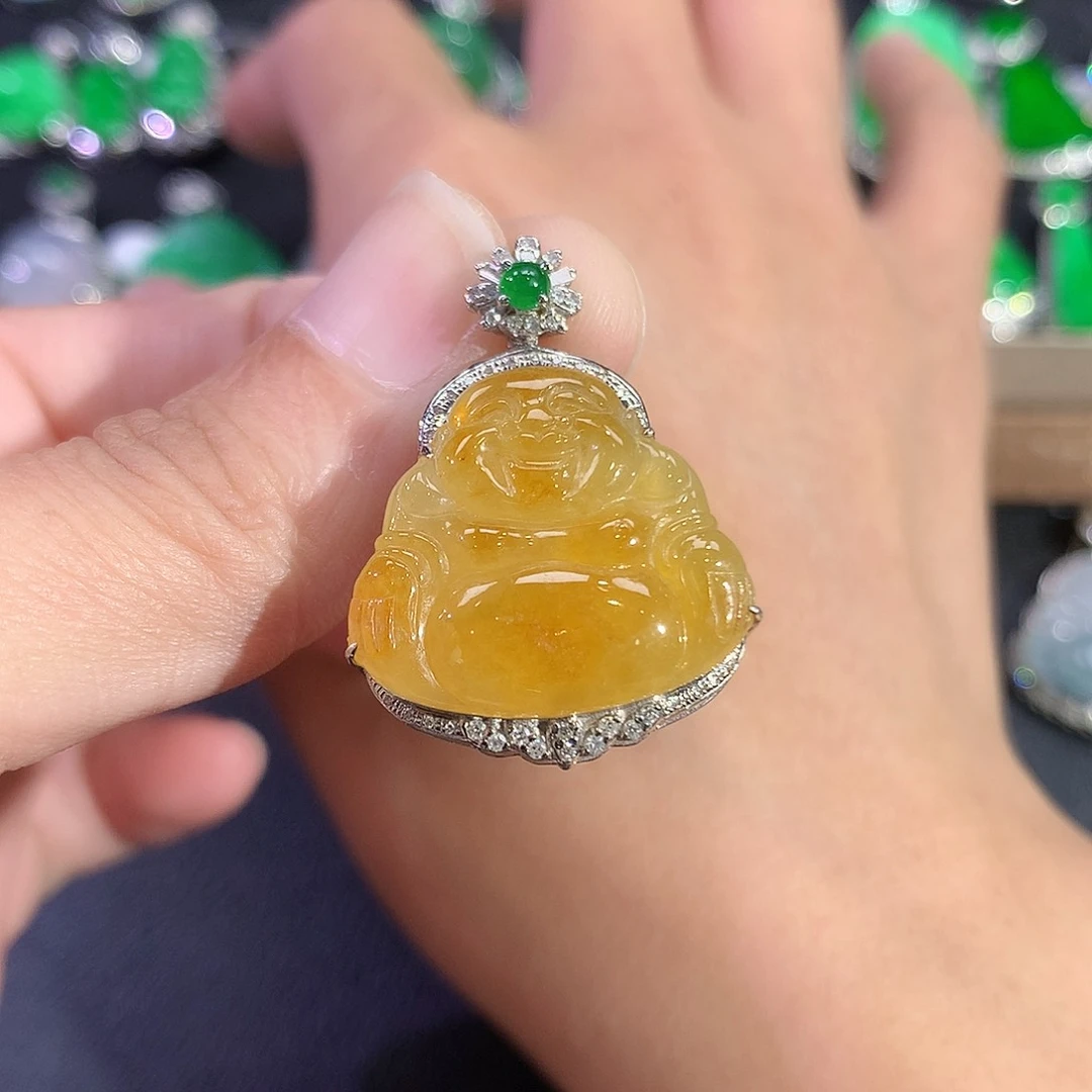 翡翠18K金镶嵌吊坠(赠链)