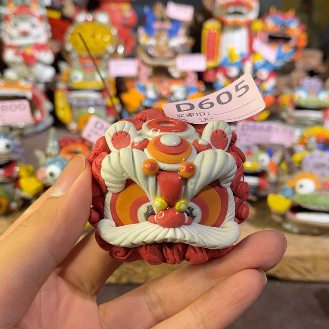 泥塑无**人纯手工茶宠摆件