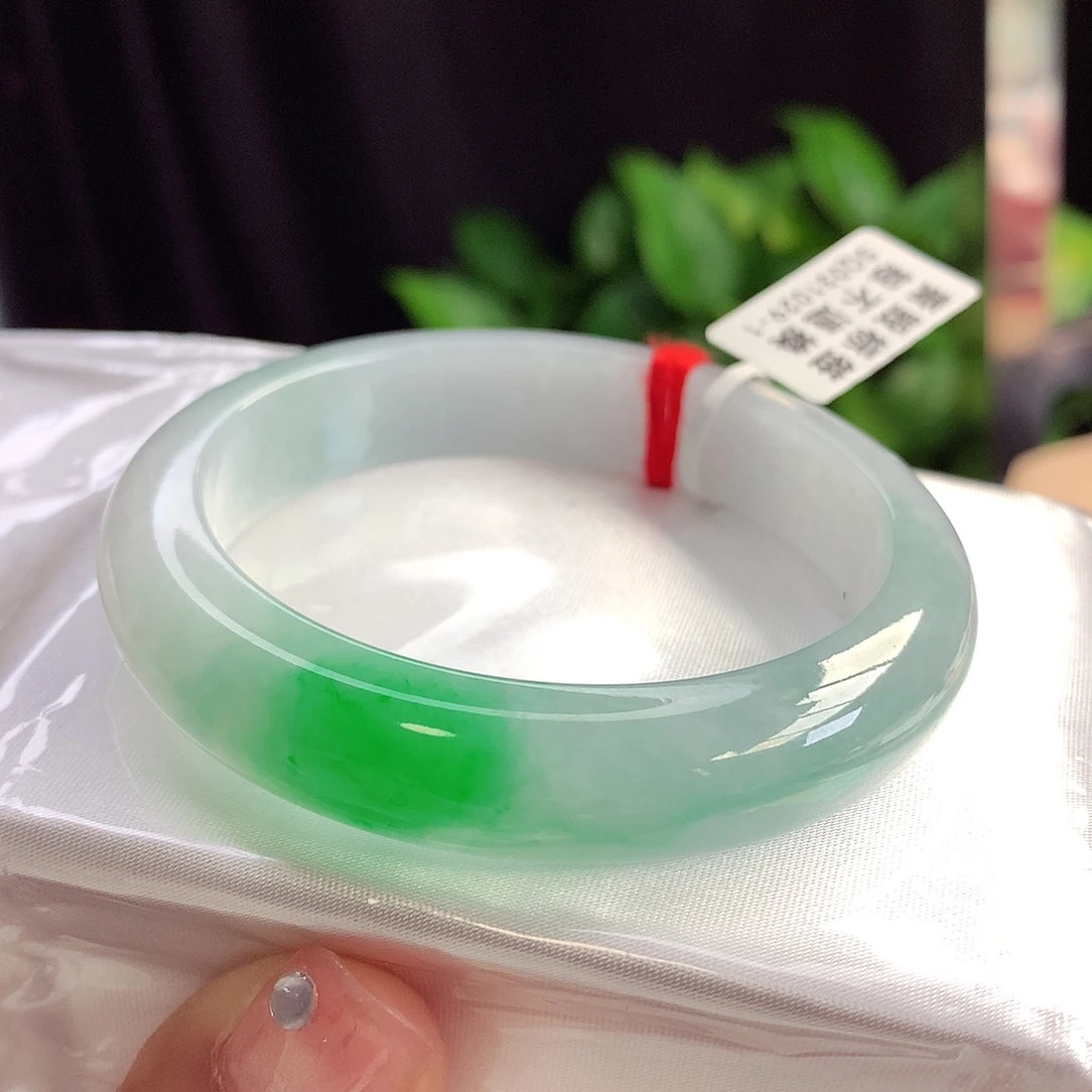 未镶嵌手镯翡翠54-55圈口色标级阳绿白底青17号