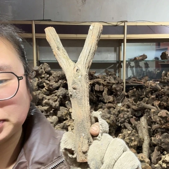 香榧木侠*火琉璃的毛料摆件