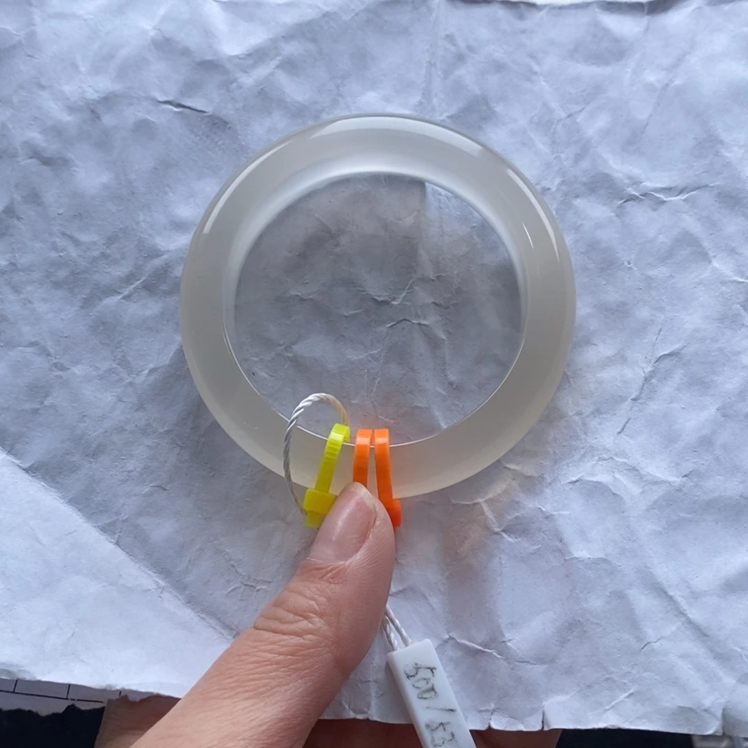 玛瑙/玉髓手镯未镶嵌肉*嘟