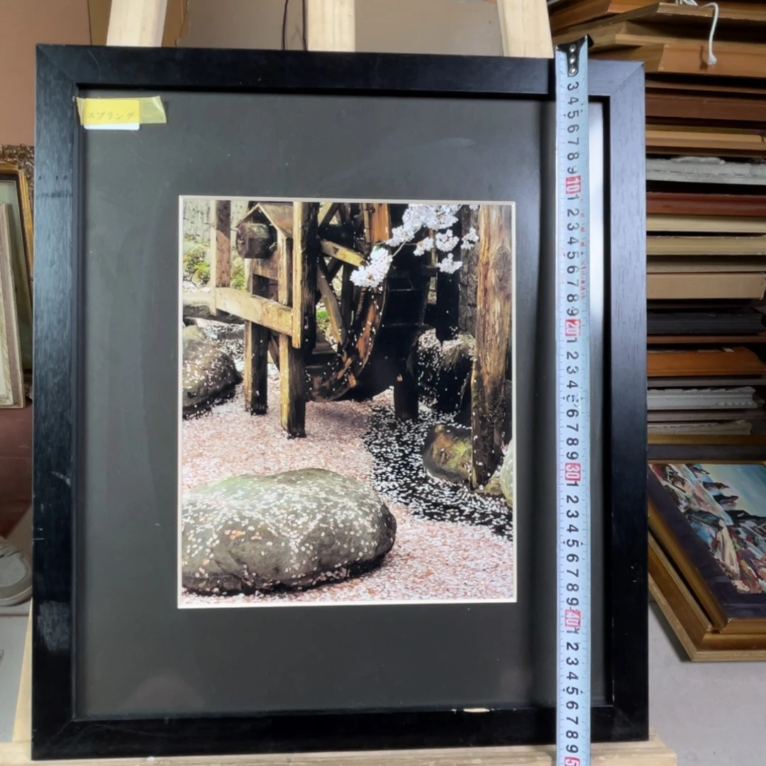中古框画有磕碰不退不换