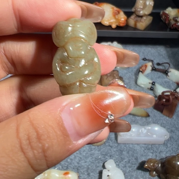 和田玉未镶嵌挂件