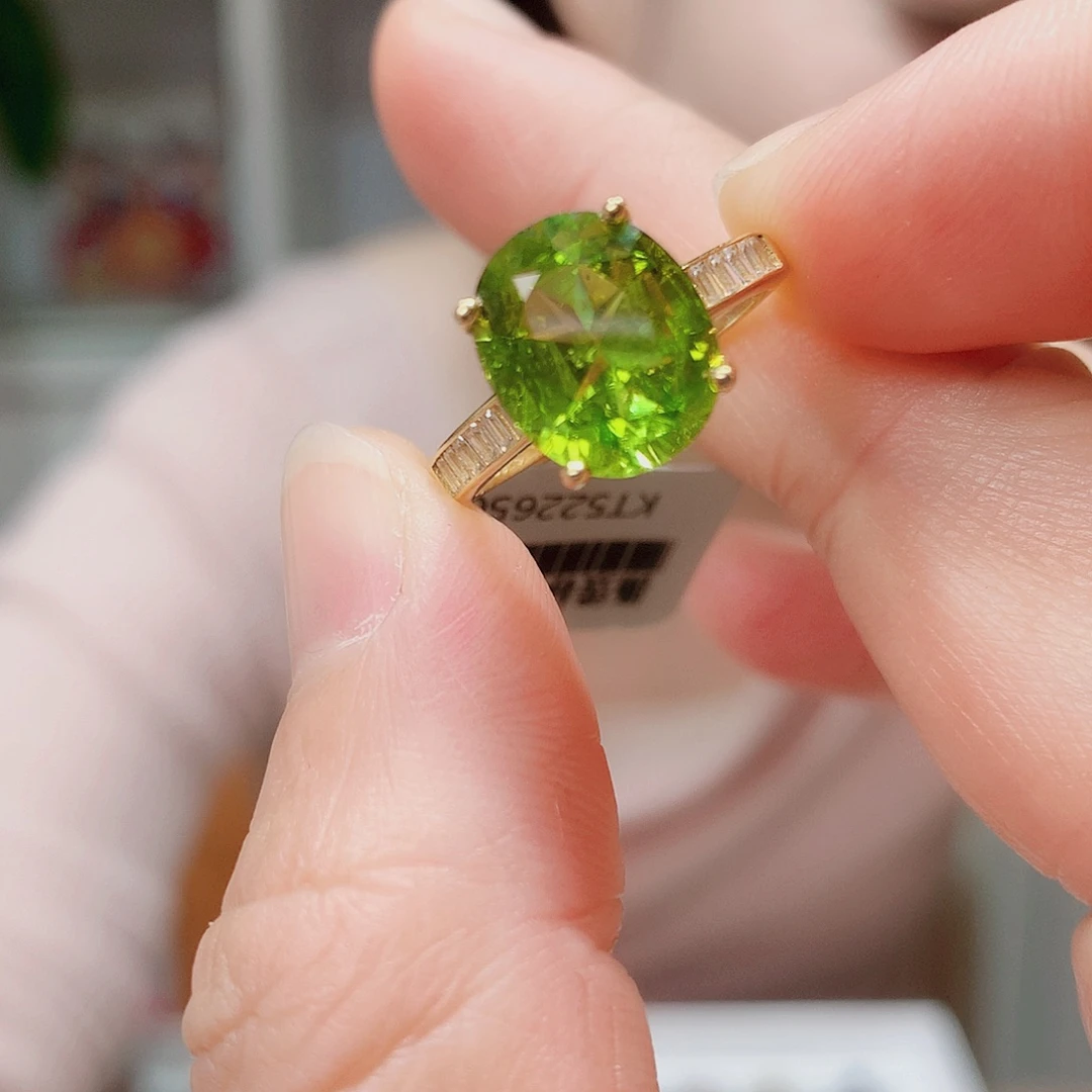 橄榄石银S925镶嵌戒指