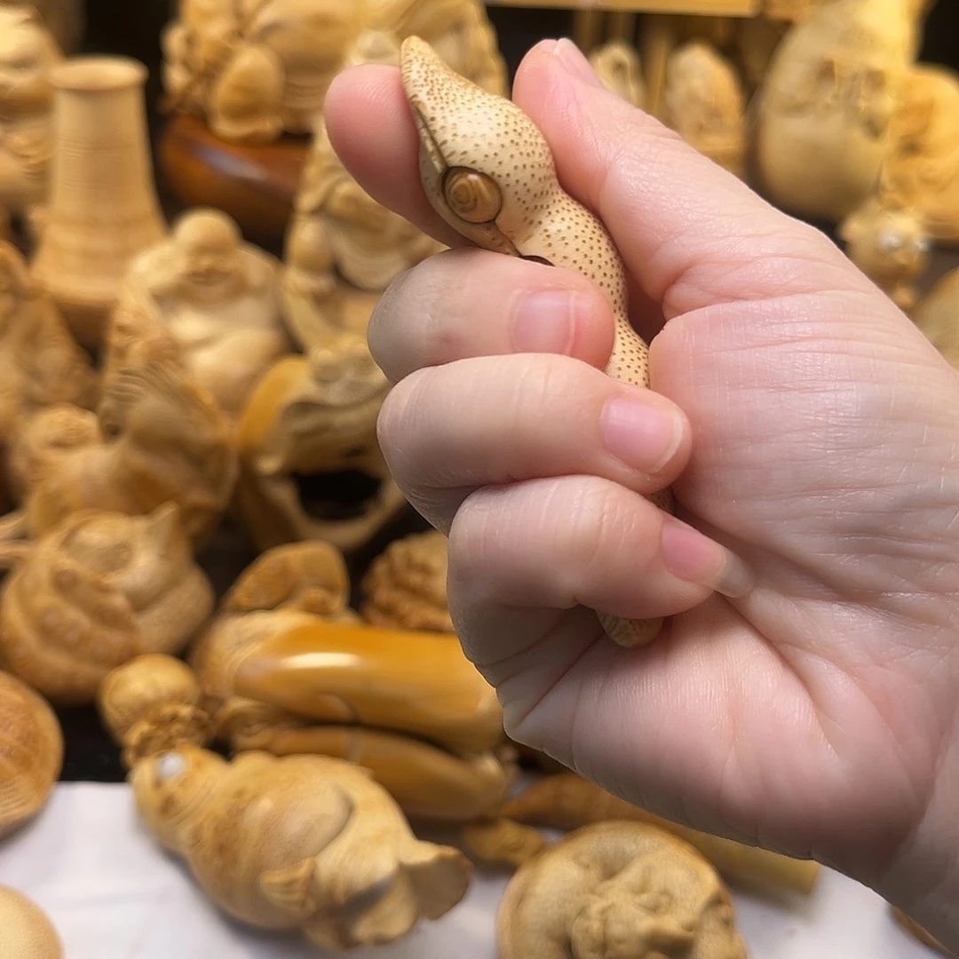 竹C*郭竹根雕刻工艺