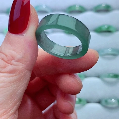 翡翠未镶嵌戒指天然翡翠