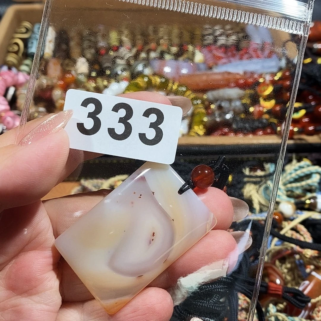 未镶嵌颈饰玛瑙/玉髓