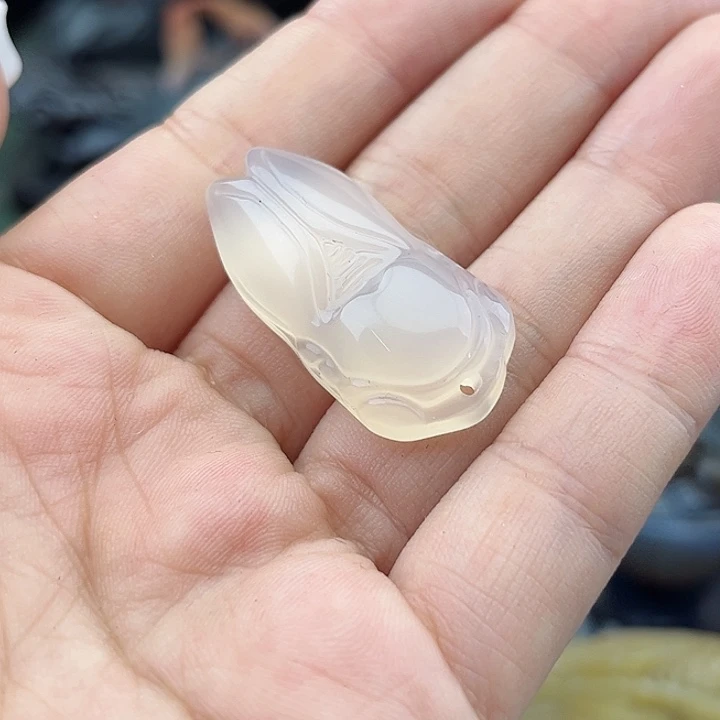 玛瑙手饰未镶嵌龙**下