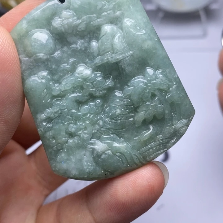翡翠未镶嵌颈饰翡翠