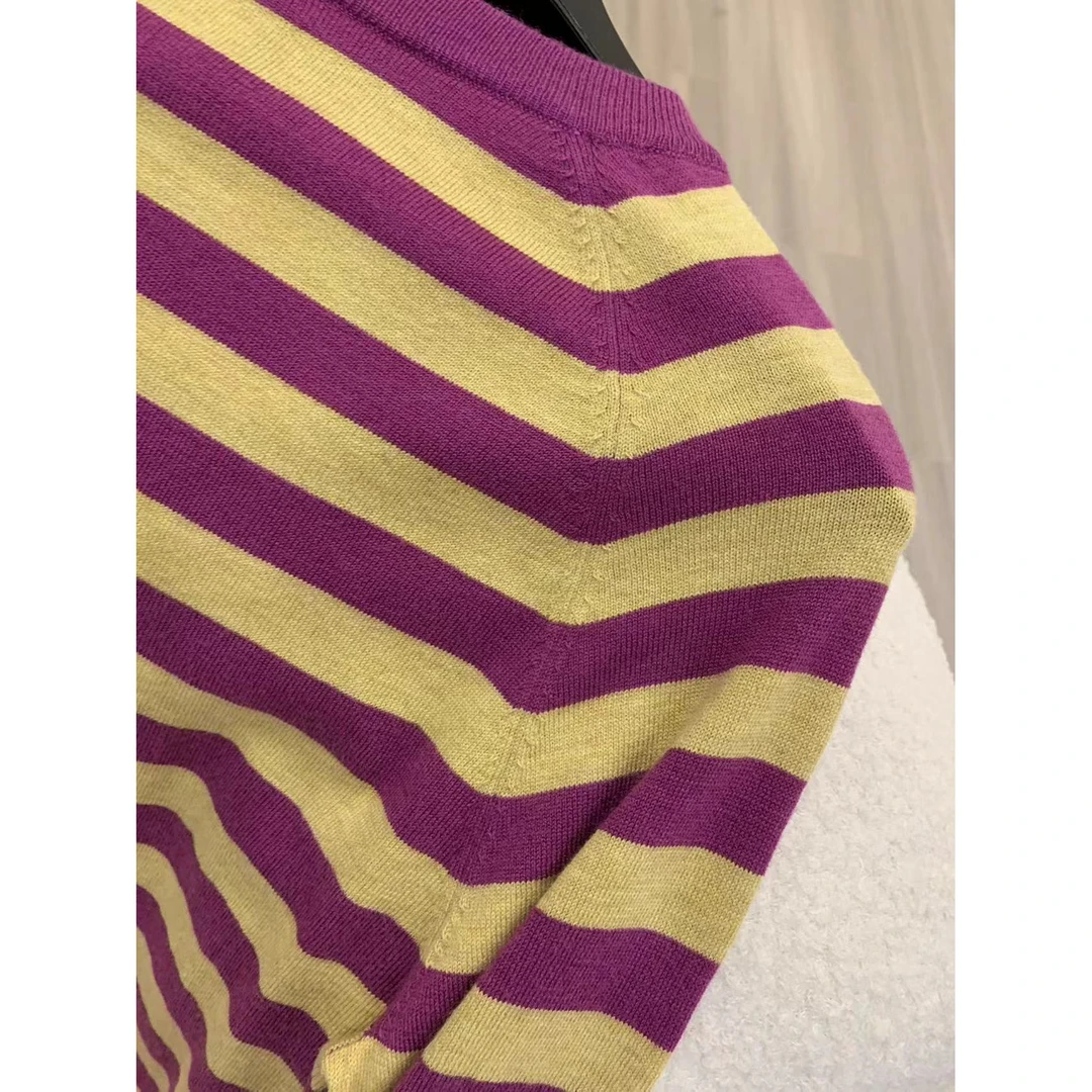 AMN/女装推荐/高端服饰-女士休闲针织衫/T7982